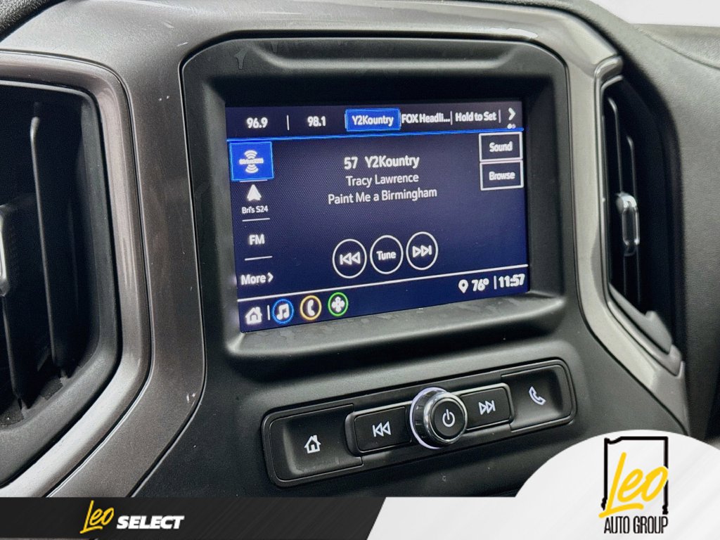 Used 2024 Chevrolet Silverado 2500 Custom w/ Custom Convenience Package AWD/4WD image 17
