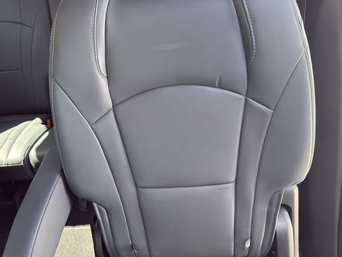 Used 2018 Buick Enclave Premium FWD image 31