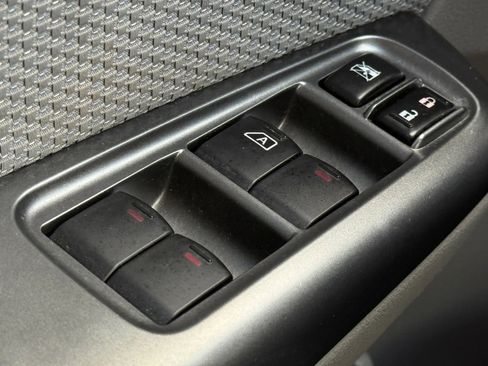 Used 2012 Subaru Forester 2.5X image 23