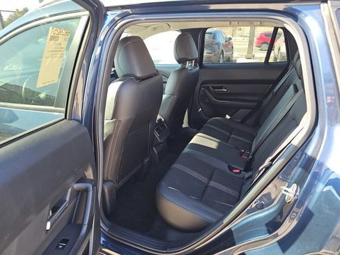 Used 2025 MAZDA CX-50 AWD 2.5 S w/ Preferred Package image 12