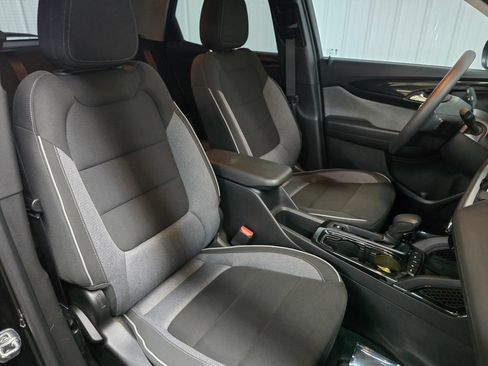 Used 2025 Chevrolet TrailBlazer LT w/ Driver Confidence Package AWD/4WD image 23