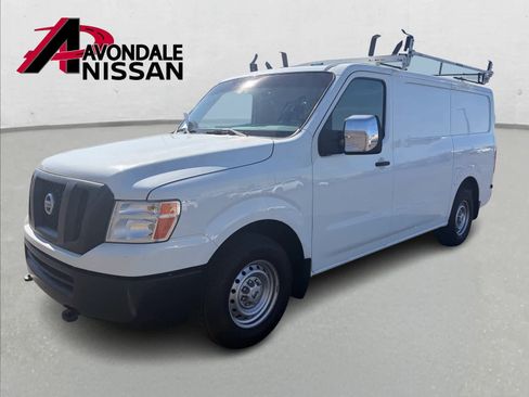 Certified 2018 Nissan NV 3500 S image 2