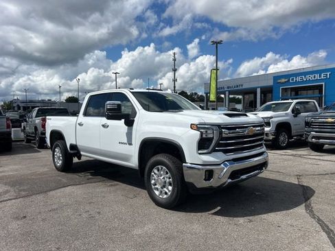 New 2026 Chevrolet Silverado 2500 LTZ image 1