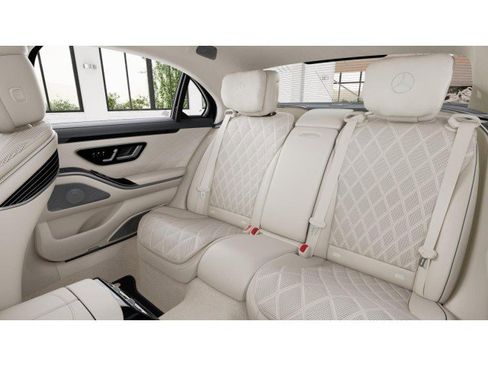New 2026 Mercedes-Benz S 580 4MATIC Sedan image 5
