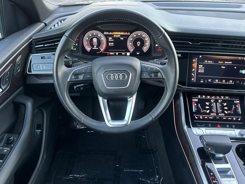 Used 2019 Audi Q8 Prestige w/ Towing Package image 15