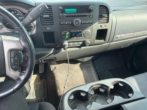 Used 2013 Chevrolet Silverado 1500 LT RWD image 19