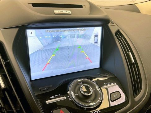 Used 2017 Ford Escape Titanium image 22