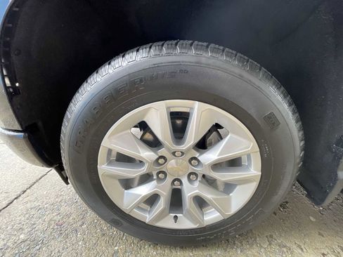 Certified 2022 Chevrolet Silverado 1500 Custom image 32