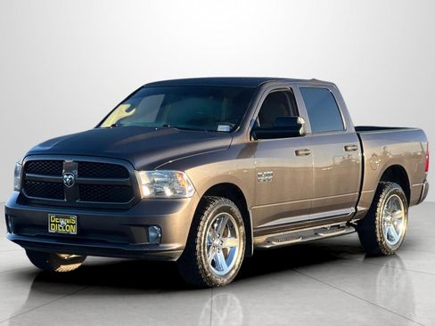 Used 2018 RAM 1500 Express w/ Express Value Package image 8