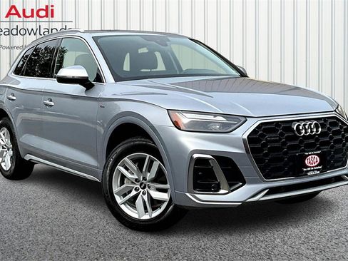 Used 2023 Audi Q5 2.0T Premium image 3