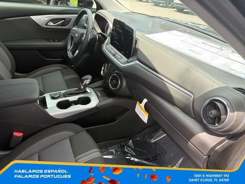 New 2026 Chevrolet Blazer LT w/ Convenience Package FWD image 33