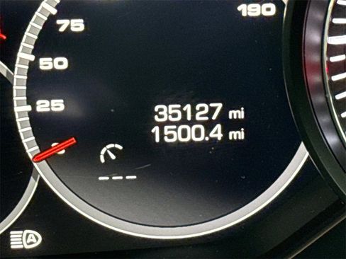 Used 2021 Porsche Cayenne S image 30