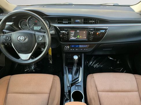 Used 2015 Toyota Corolla L image 10