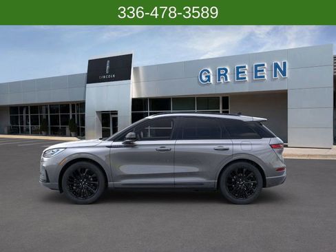 New 2024 Lincoln Corsair Reserve w/ Equipment Group 201A image 3