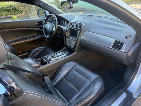Used 2011 Jaguar XKR R image 12