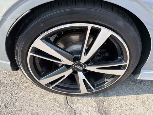 Used 2018 Audi RS 3 w/ Dynamic Plus Package AWD/4WD image 21