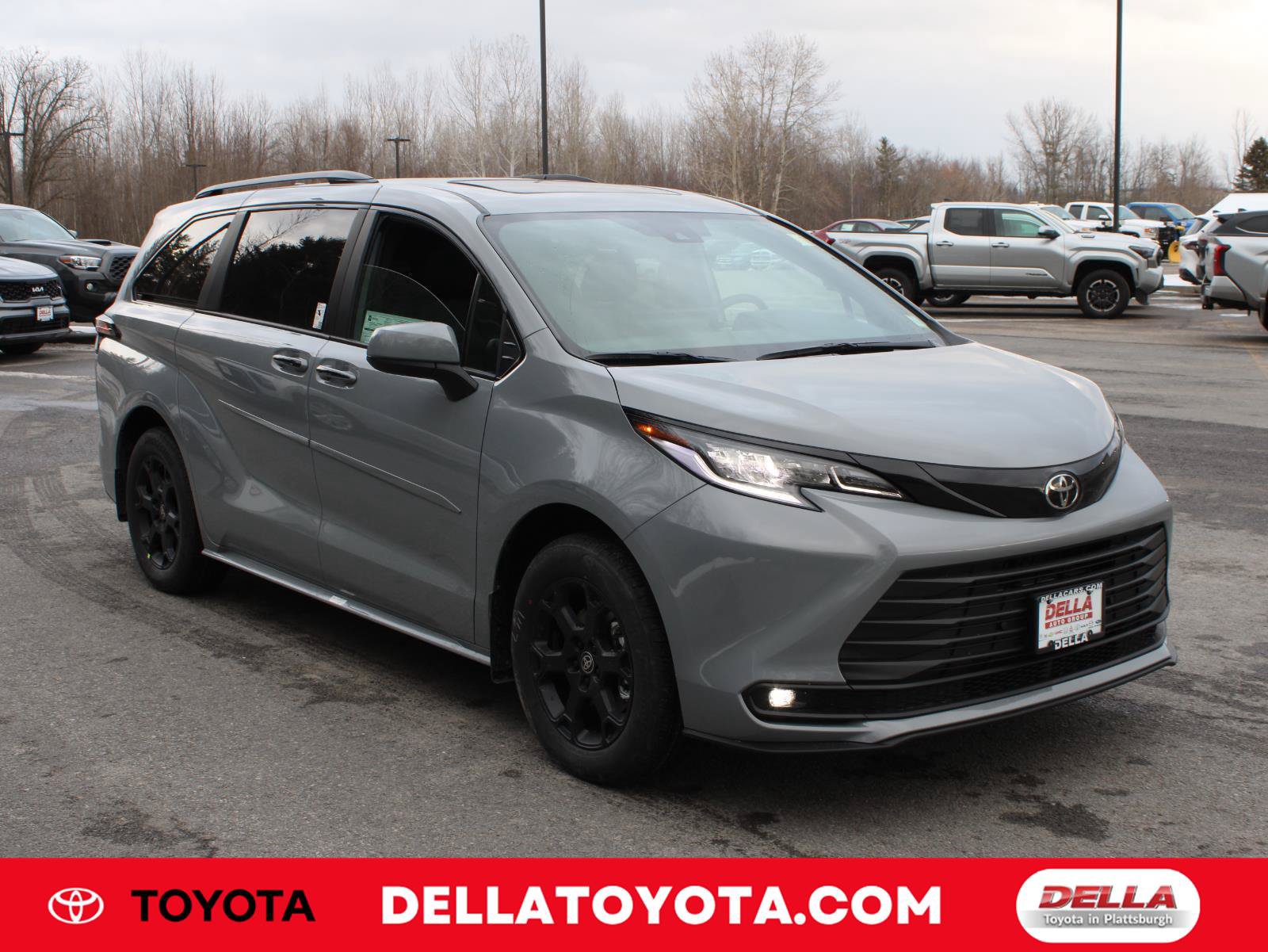 New 2026 Toyota Sienna XLE Woodland Edition AWD/4WD image 1