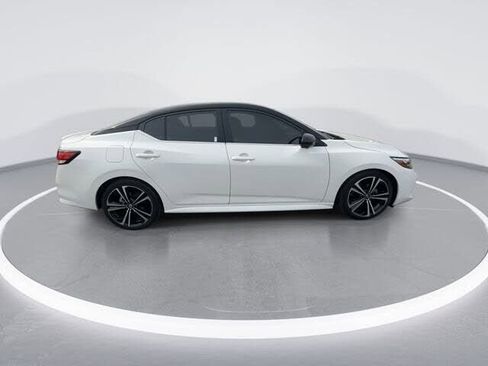 Used 2020 Nissan Sentra SR w/ Premium Package FWD image 1