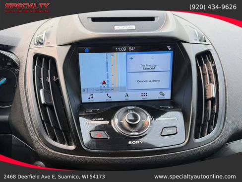 Used 2017 Ford Escape Titanium w/ Equipment Group 301A AWD/4WD image 25