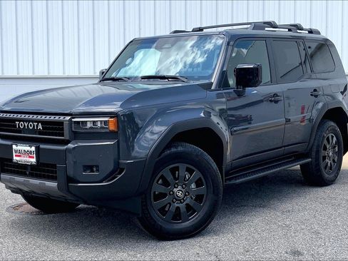 Used 2025 Toyota Land Cruiser AWD/4WD image 2