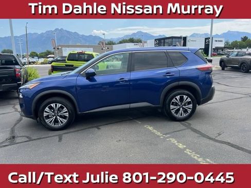Used 2023 Nissan Rogue SV FWD image 7