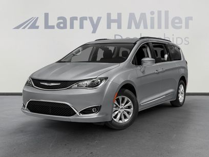 Used 2018 Chrysler Pacifica Limited
