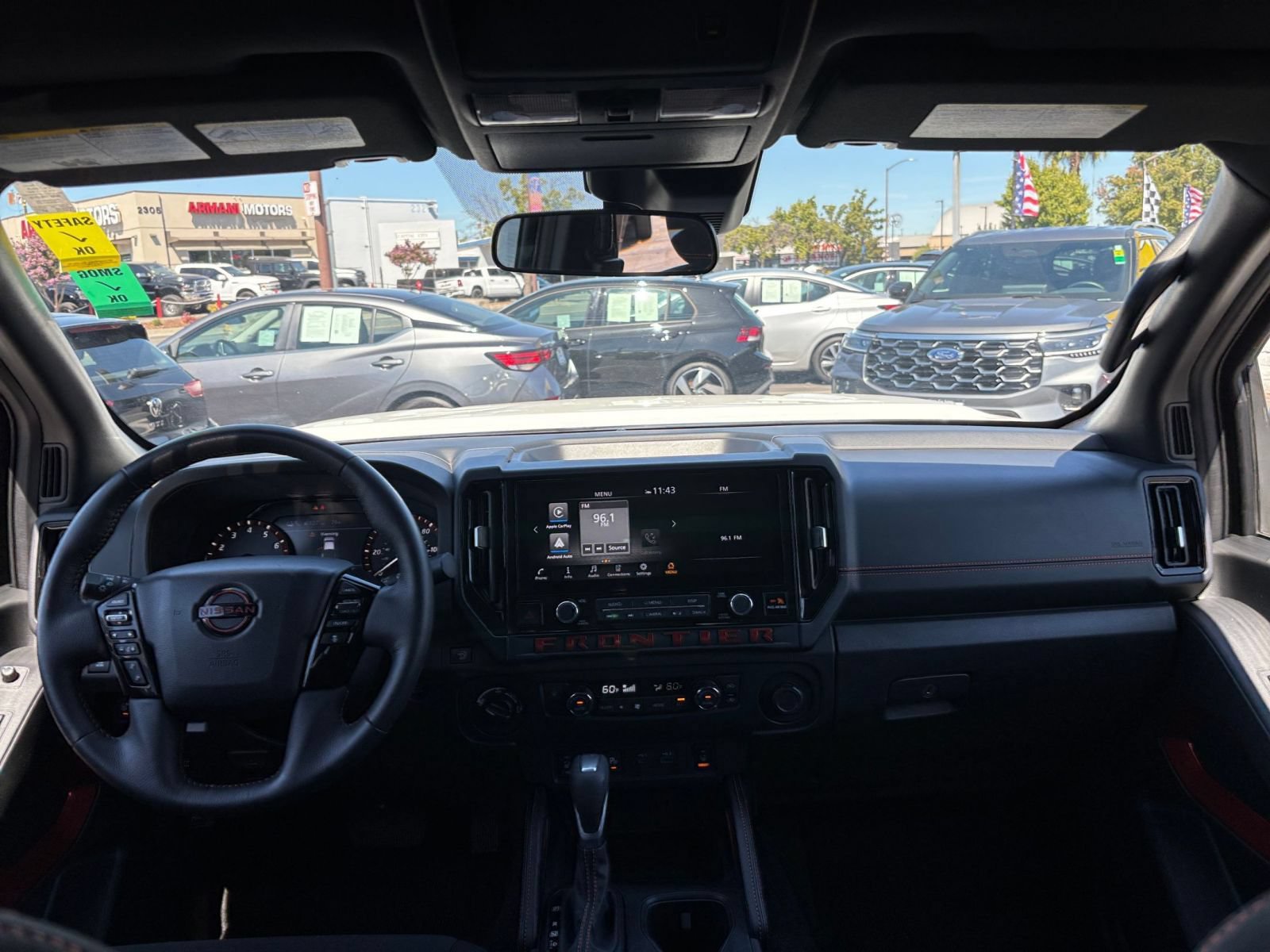 Used 2026 Nissan Frontier PRO-4X AWD/4WD image 32