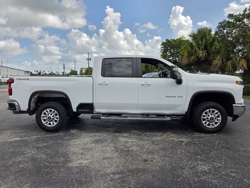Certified 2025 Chevrolet Silverado 2500 LT w/ Convenience Package AWD/4WD image 6