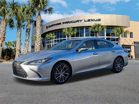 Used 2022 Lexus ES 350 w/ Premium Package image 9