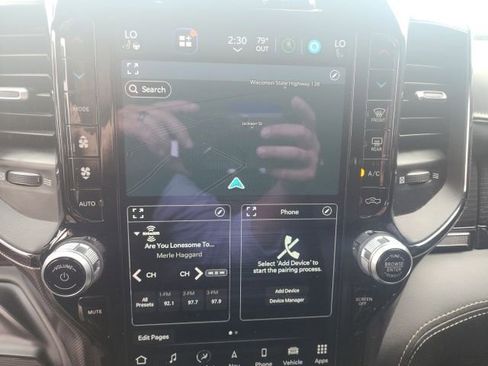 Used 2022 RAM 2500 Limited AWD/4WD image 17