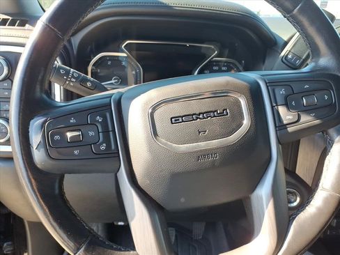 Used 2020 GMC Sierra 2500 Denali w/ Denali Ultimate Package image 23