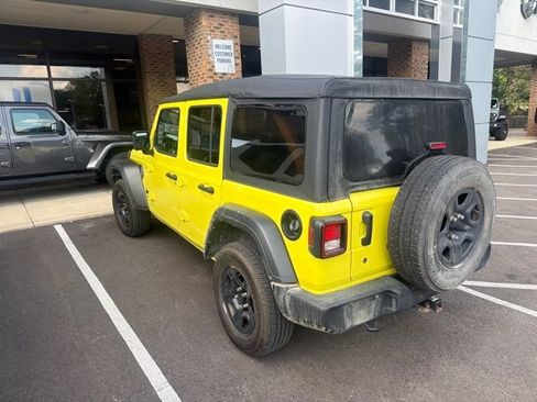 Used 2023 Jeep Wrangler Unlimited Sport AWD/4WD image 8