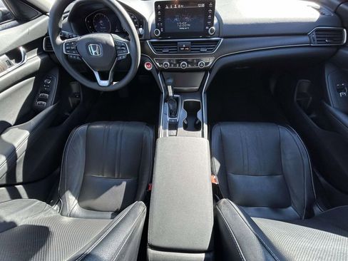 Used 2019 Honda Accord EX image 13