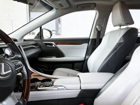 Used 2019 Lexus RX 450hL Premium w/ Premium Package AWD/4WD image 23