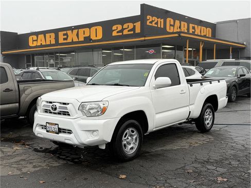Used 2014 Toyota Tacoma 2WD Regular Cab image 16