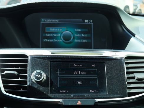 Used 2013 Honda Accord EX-L image 45