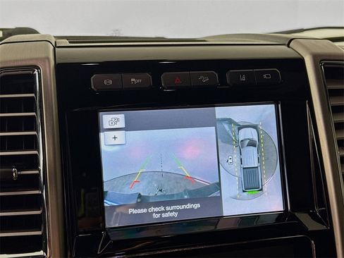 Used 2017 Ford F250 Platinum w/ Platinum Ultimate Package image 14