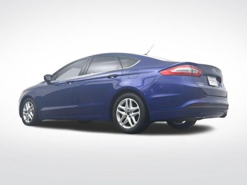 Used 2016 Ford Fusion SE FWD image 35