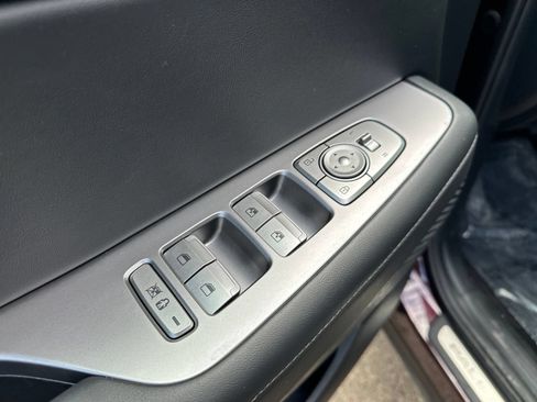 Used 2023 Hyundai Palisade Limited AWD/4WD image 18