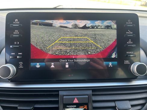 Used 2019 Honda Accord Sport image 18