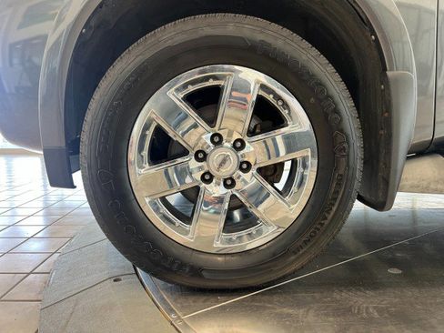 Used 2010 Nissan Armada Platinum AWD/4WD image 39