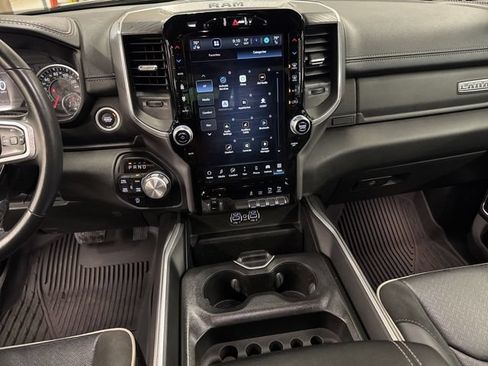 Used 2023 RAM 1500 Laramie AWD/4WD image 20