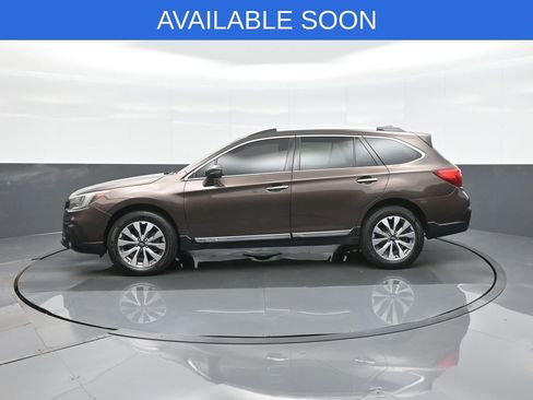 Used 2019 Subaru Outback 2.5i Touring w/ Popular Package #3A image 4