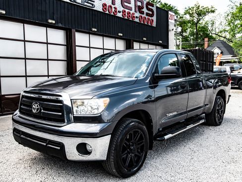 Used 2013 Toyota Tundra 2WD Double Cab w/ SR5 Pkg image 4