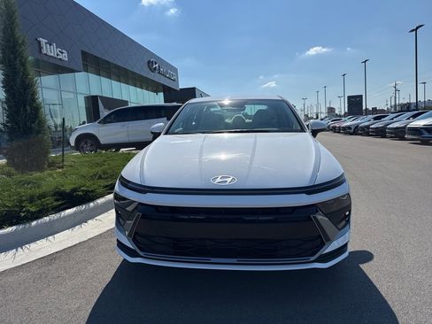New 2026 Hyundai Sonata SE image 2