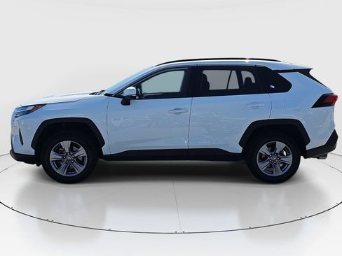 Used 2023 Toyota RAV4 XLE AWD/4WD image 8