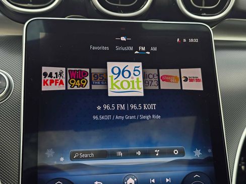 Used 2025 Mercedes-Benz C 300 4MATIC Sedan image 30