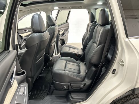 Used 2020 Subaru Ascent Limited w/ Technology Package image 25