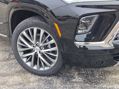 New 2026 Buick Enclave Avenir w/ Super Cruise Package image 3