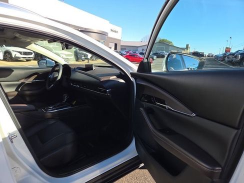 Certified 2025 MAZDA CX-30 AWD 2.5 S w/ Premium Package image 13